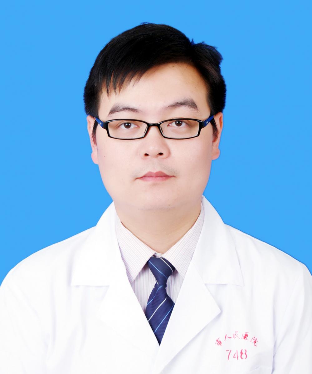 袁立